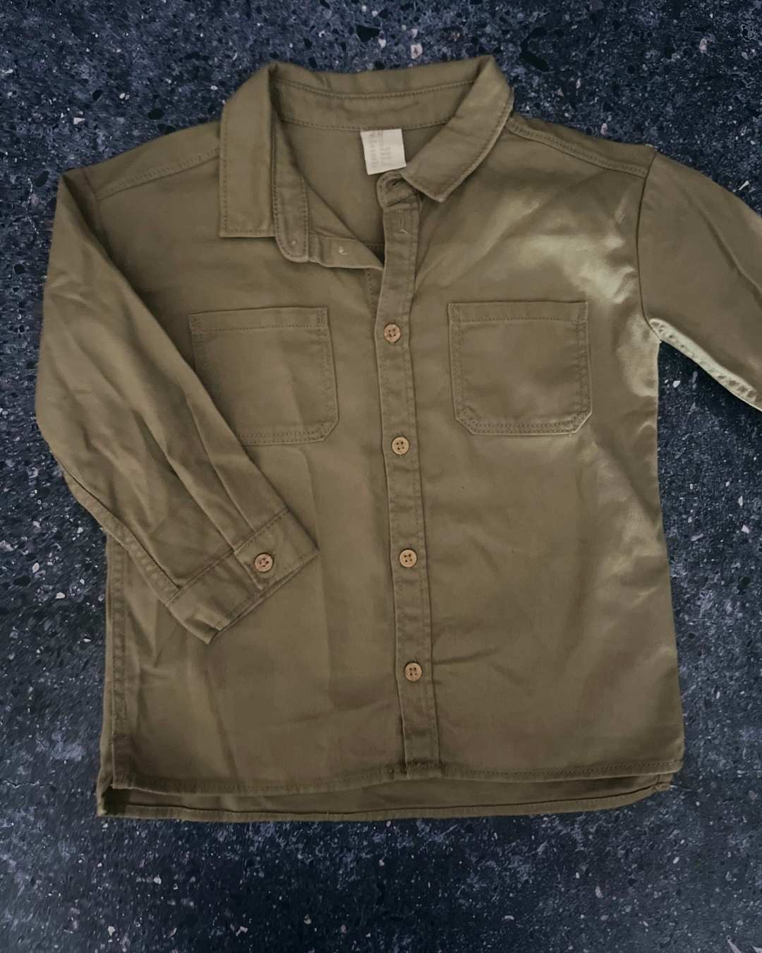 H&M green long sleeve collared shirt 18/24M