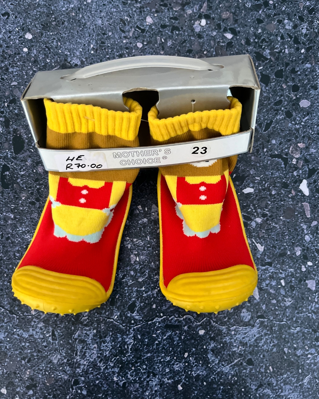 *NEW* Mothers Choice red and yellow bear shoes Size 7