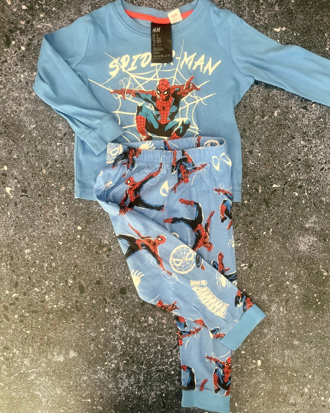 H&M blue Spiderman pajama set 18/24M