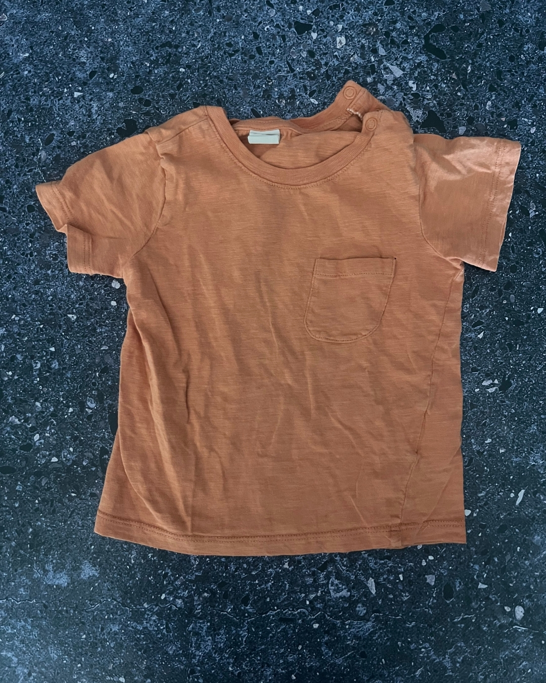 H&M orange T-shirt 12/18M