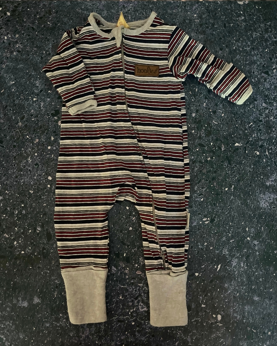 Hoolies grey striped onesie 0/3M