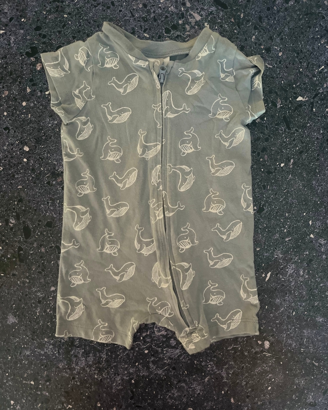 H&M blue whale romper 2/4M