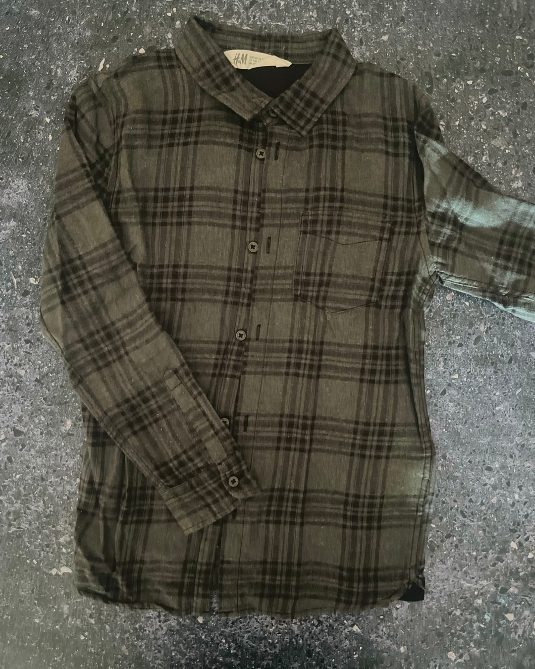 H&M grey checked collared shirt 7/8Y