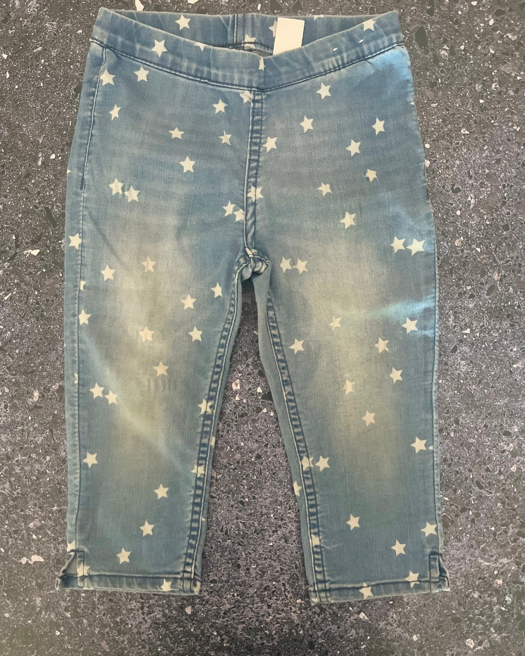 &Denim blue faded star jeans 6/7Y