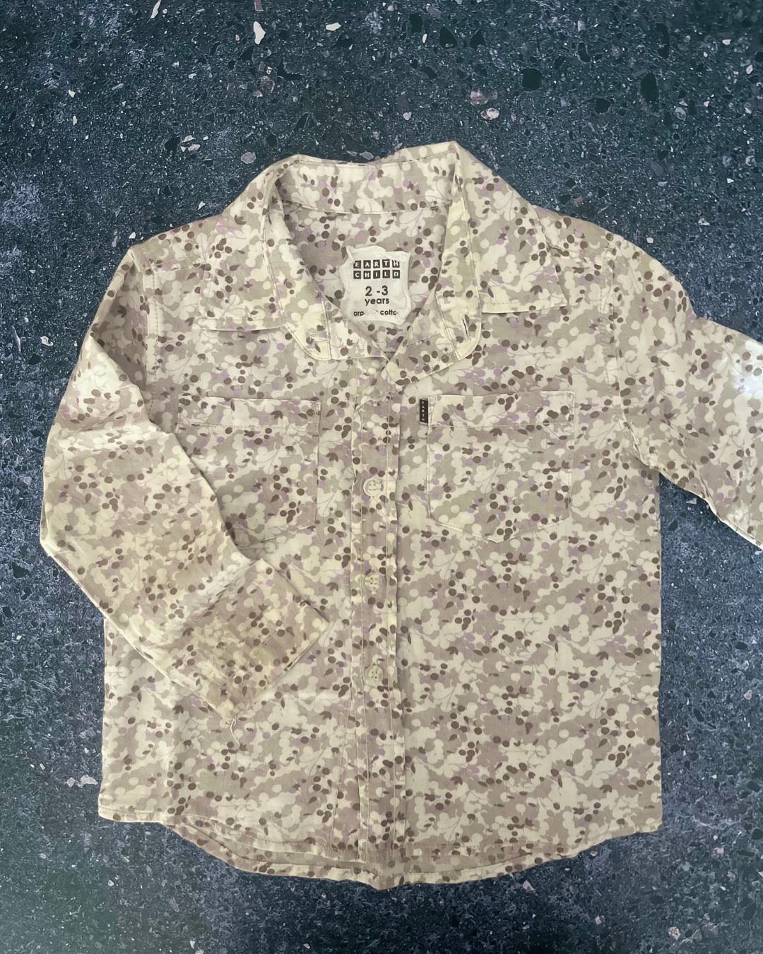 Earth Child grey floral collared top 2/3Y