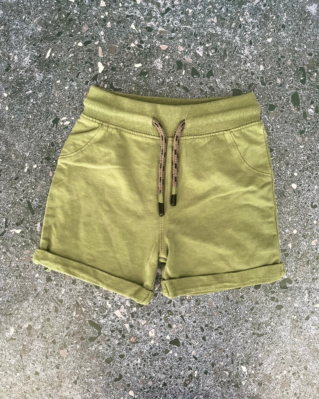 Woolworths green shorts 3/6M