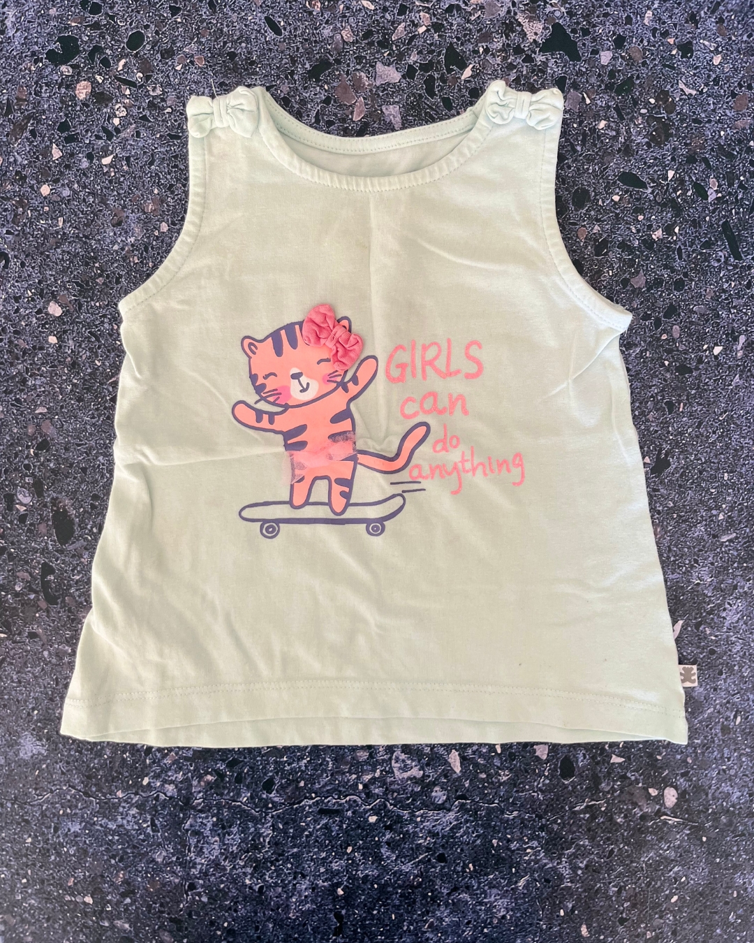 Woolworths green Girls can do anything vest 3/6M