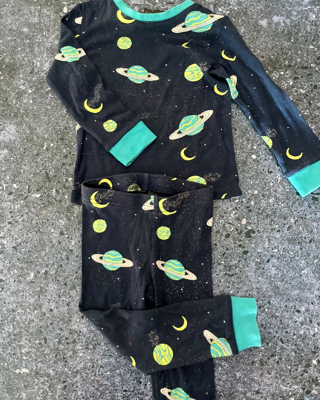 H&M blue galaxy pajama set 18/24M