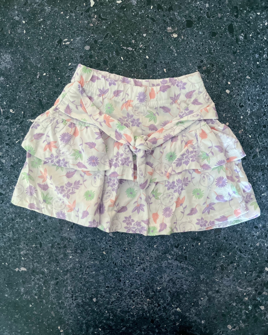 Warner Bros white tweety bird skirt 2/3Y