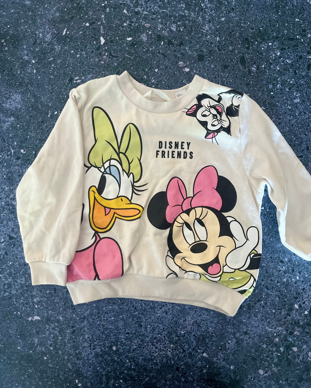 H&M beige Disney Friends sweater 2/4Y