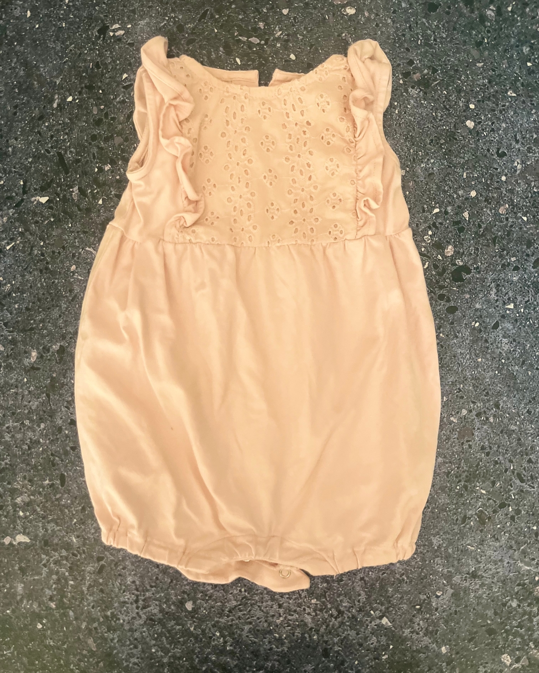 Keedo pink tonal romper 3/6M