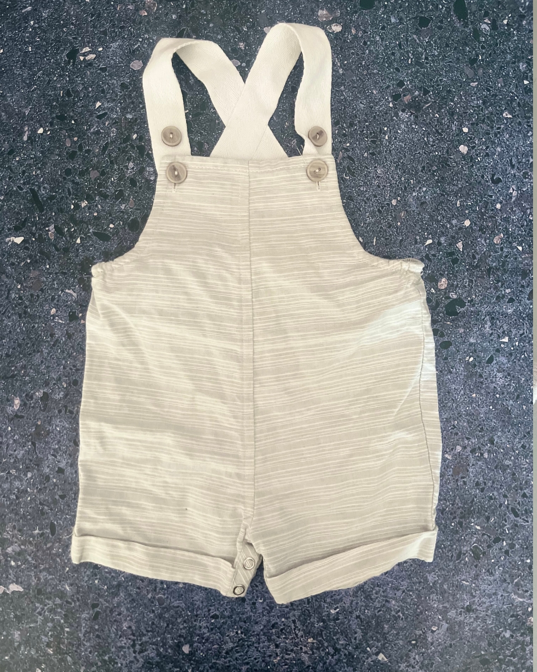 Keedo grey striped romper 6/9M