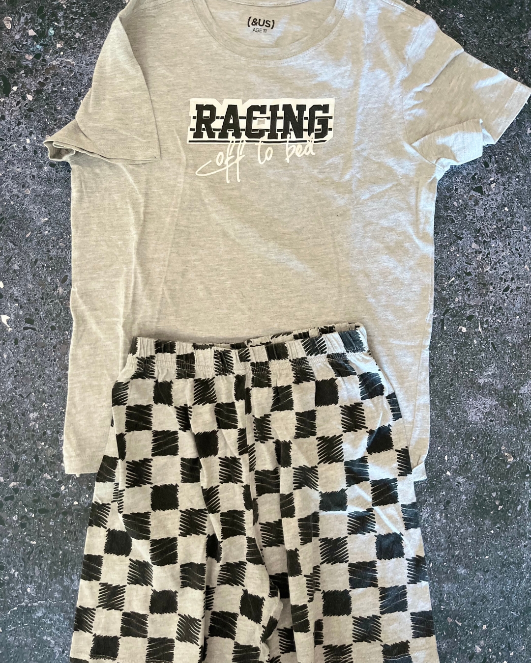 &US grey racing off to bed pajama set 11Y