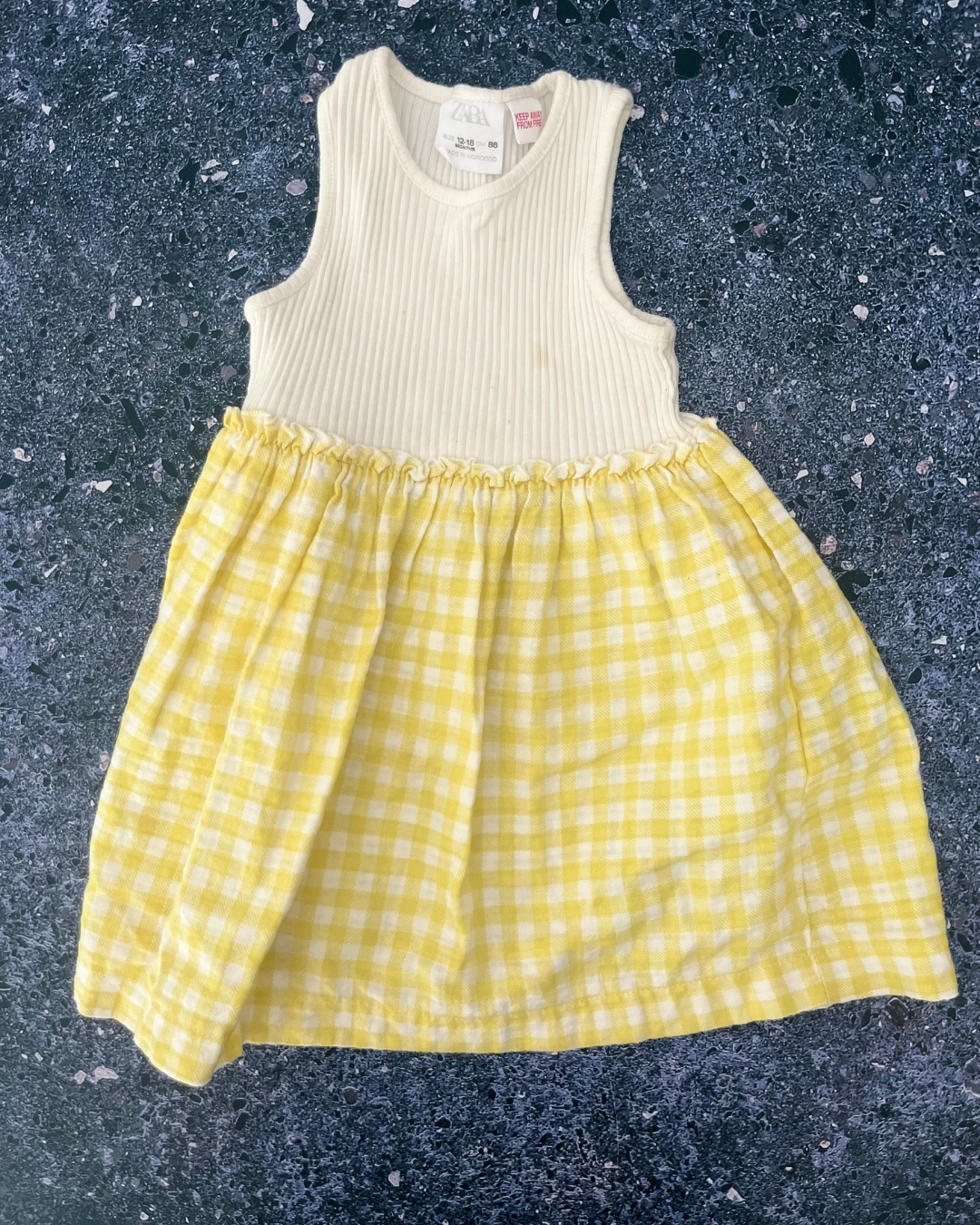 Zara white ribbed and yellow checked dress 12/18M
