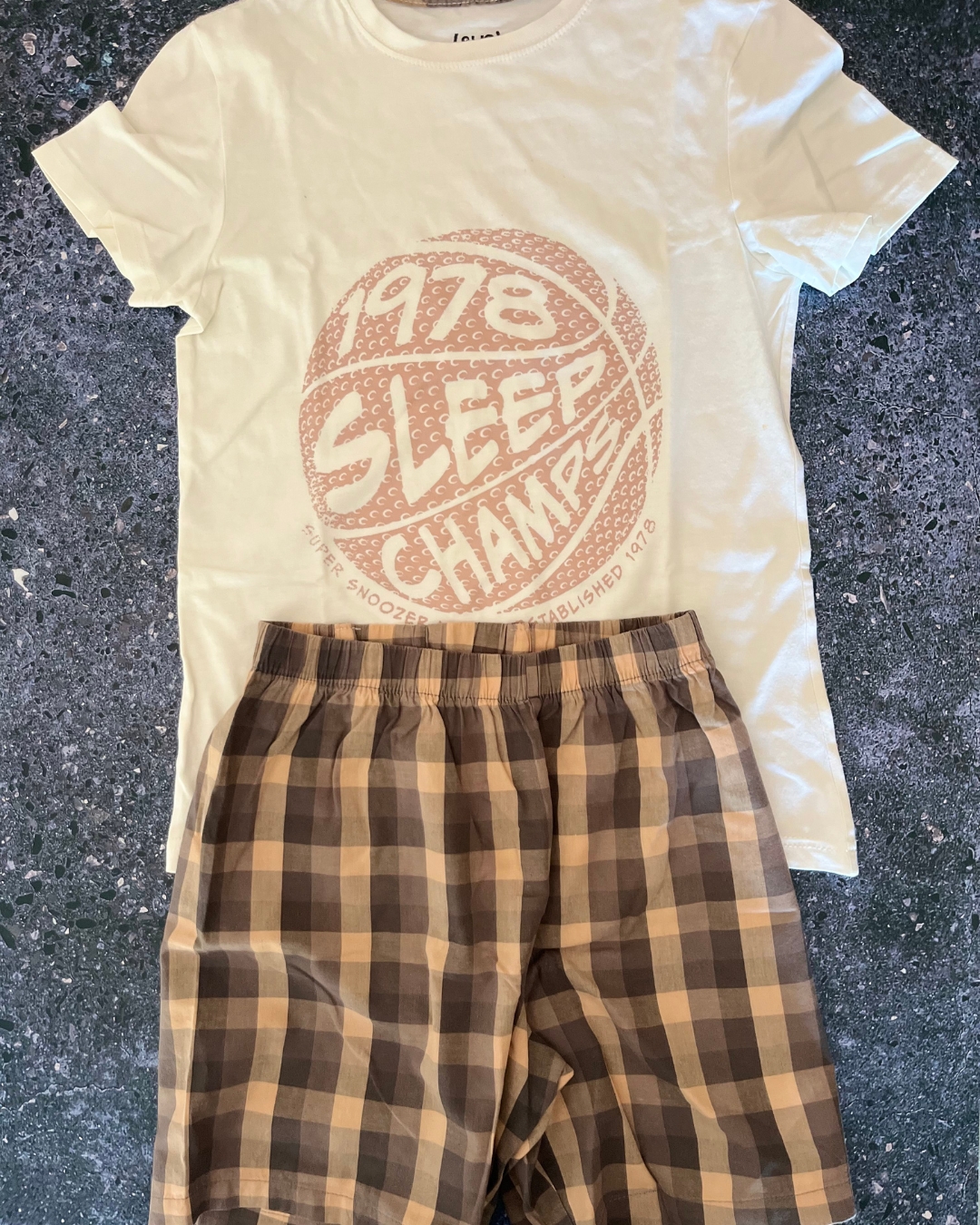 &US white 1978 Sleeping Champs 11Y