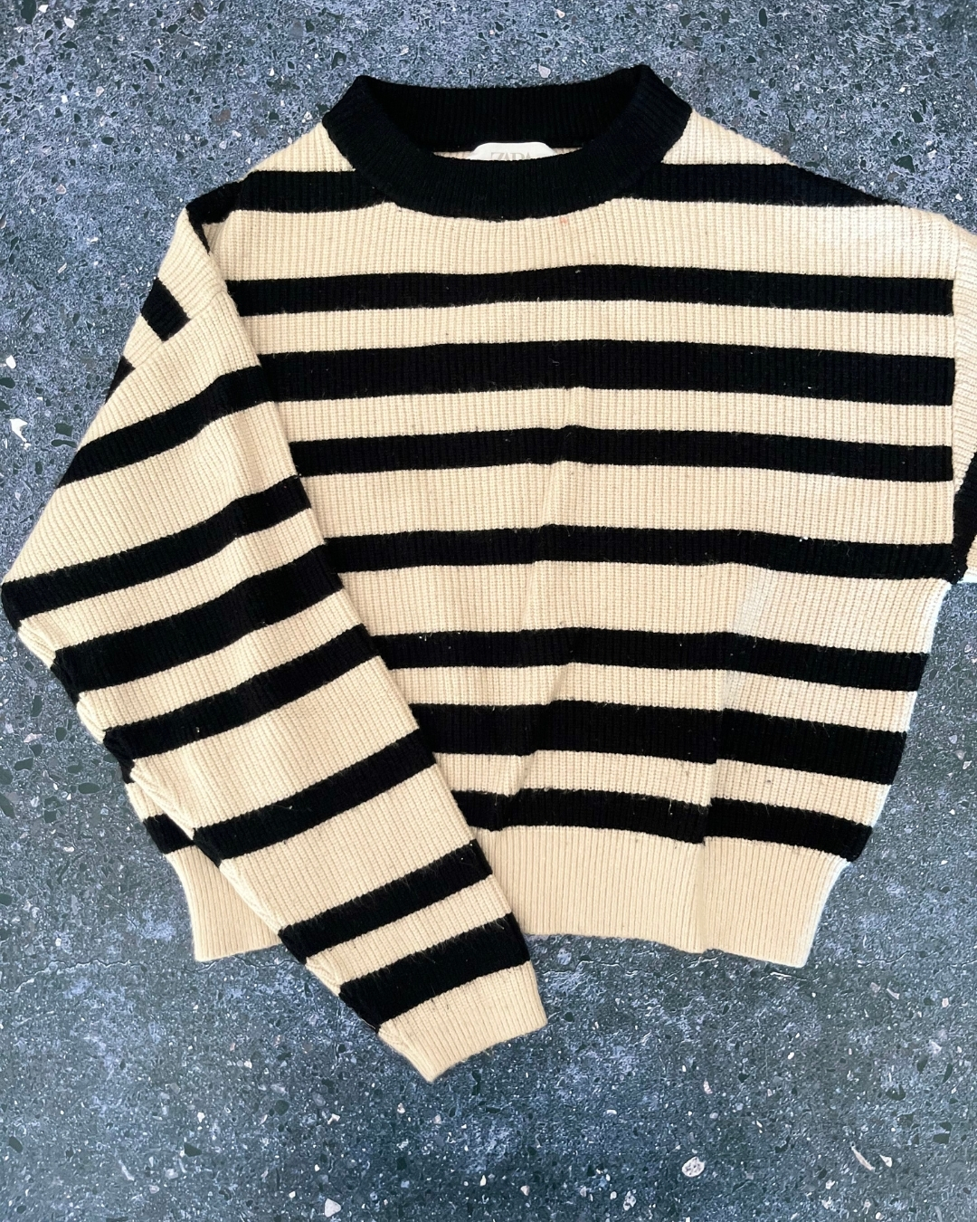 Zara black and white striped sweater 13/14Y