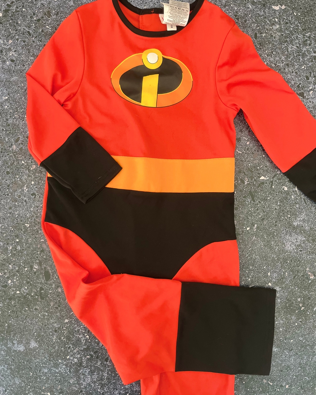 Incredibles orange costume 3/4Y