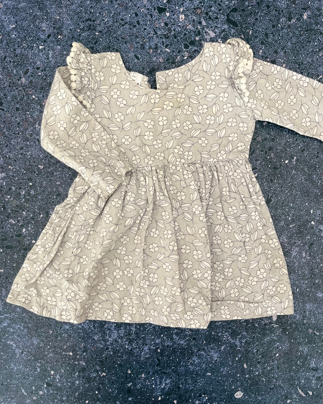 Kapas grey floral dress 6/12M