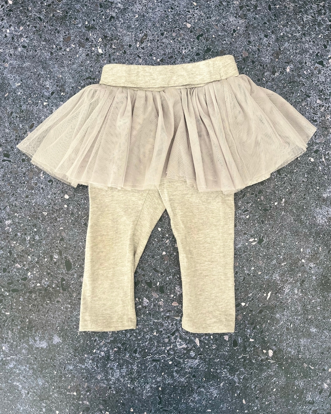 Gap grey pants with tulle skirt 12/18M