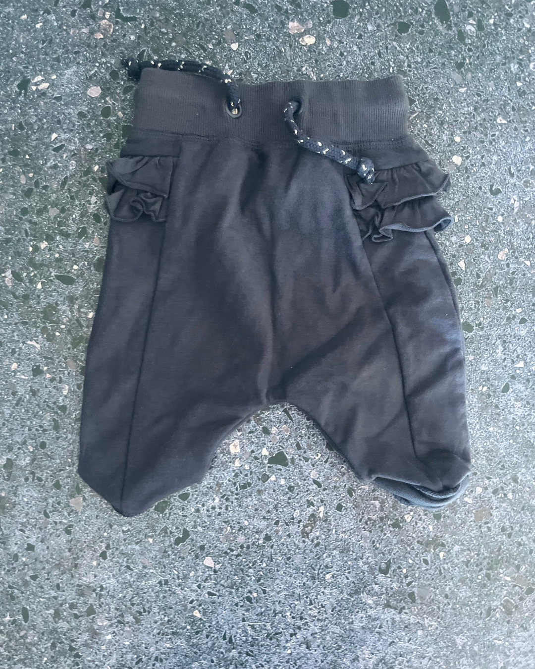 Woolworths blue ruffle pants 1/3M