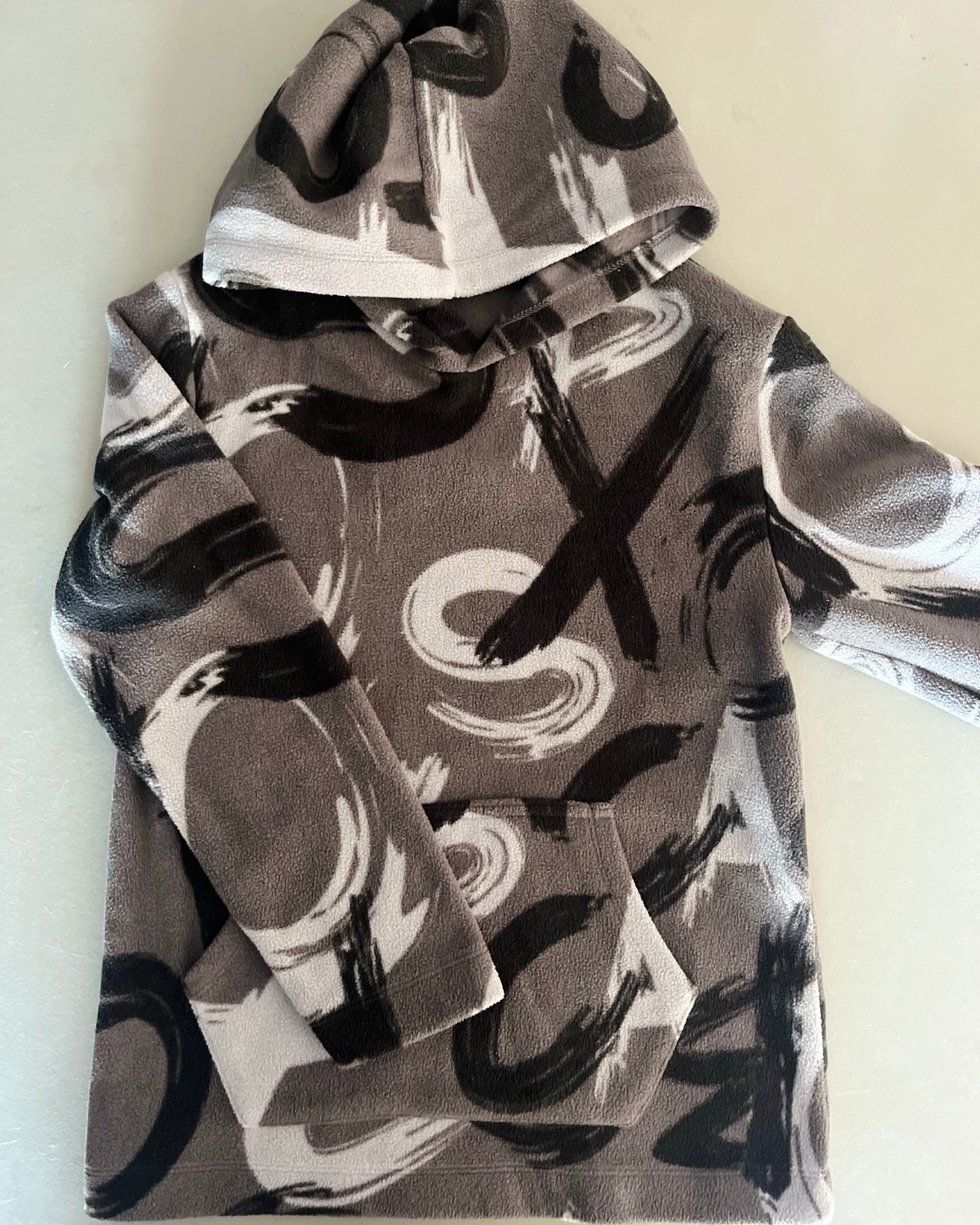 &US brown swirl fleece hoodie 11Y