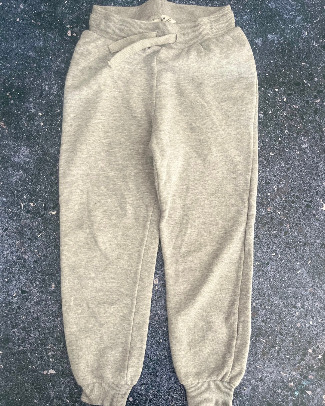 H&M grey melange tracksuit pants 6/7Y