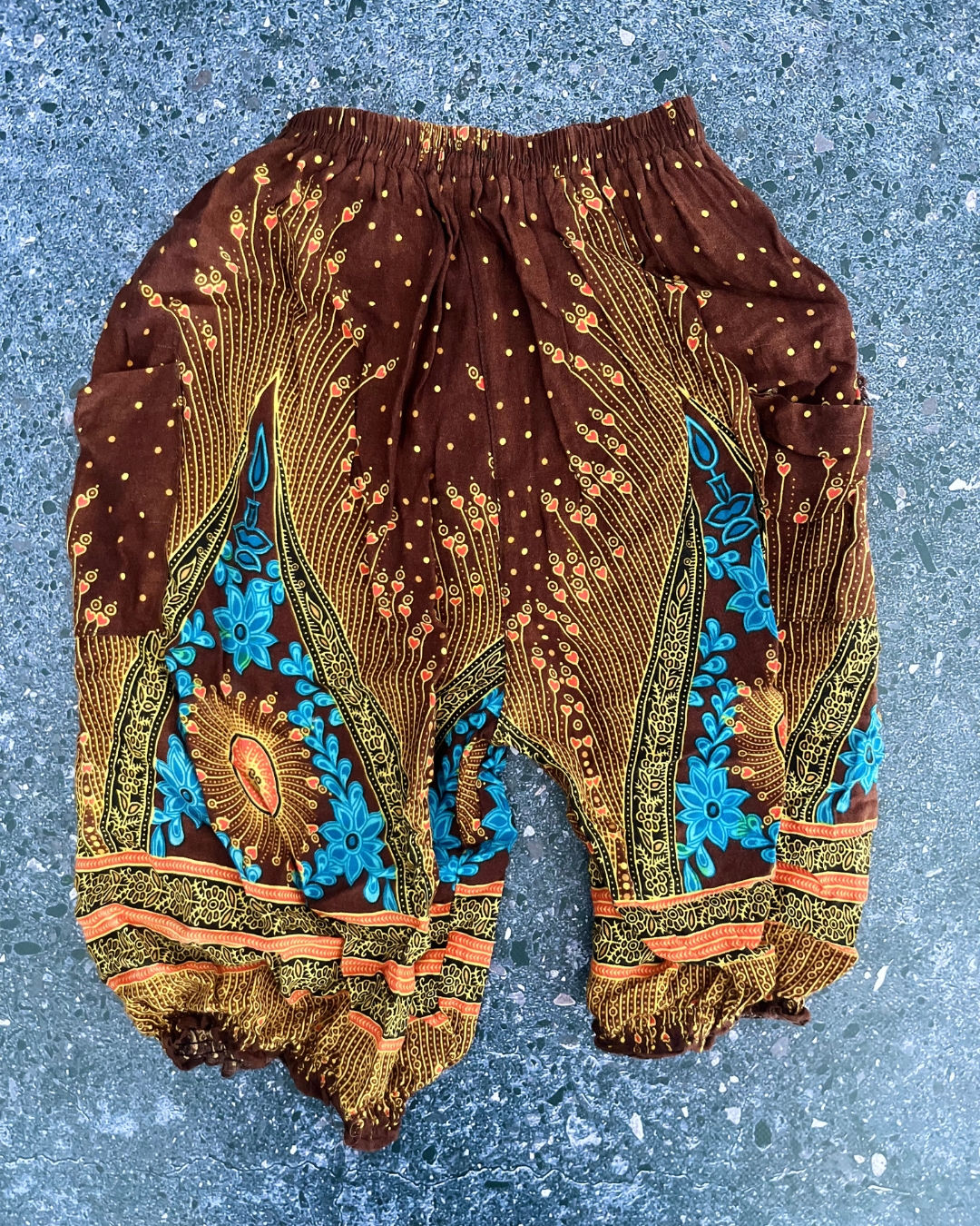 Vasa True brown floral pants 5Y