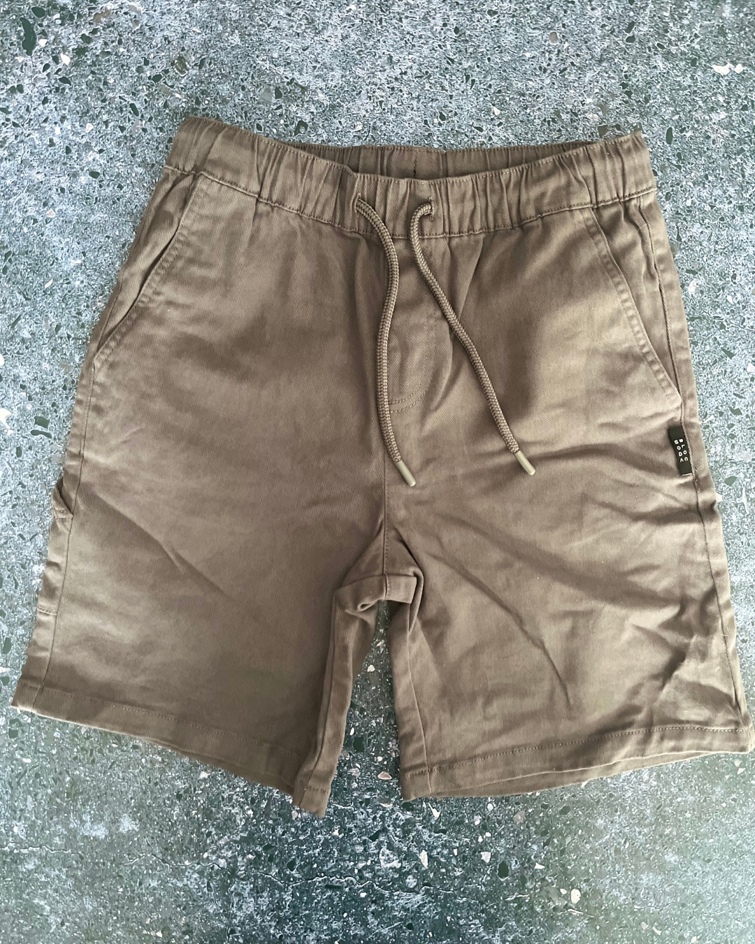 Soda Bloc charcoal shorts 11/12Y