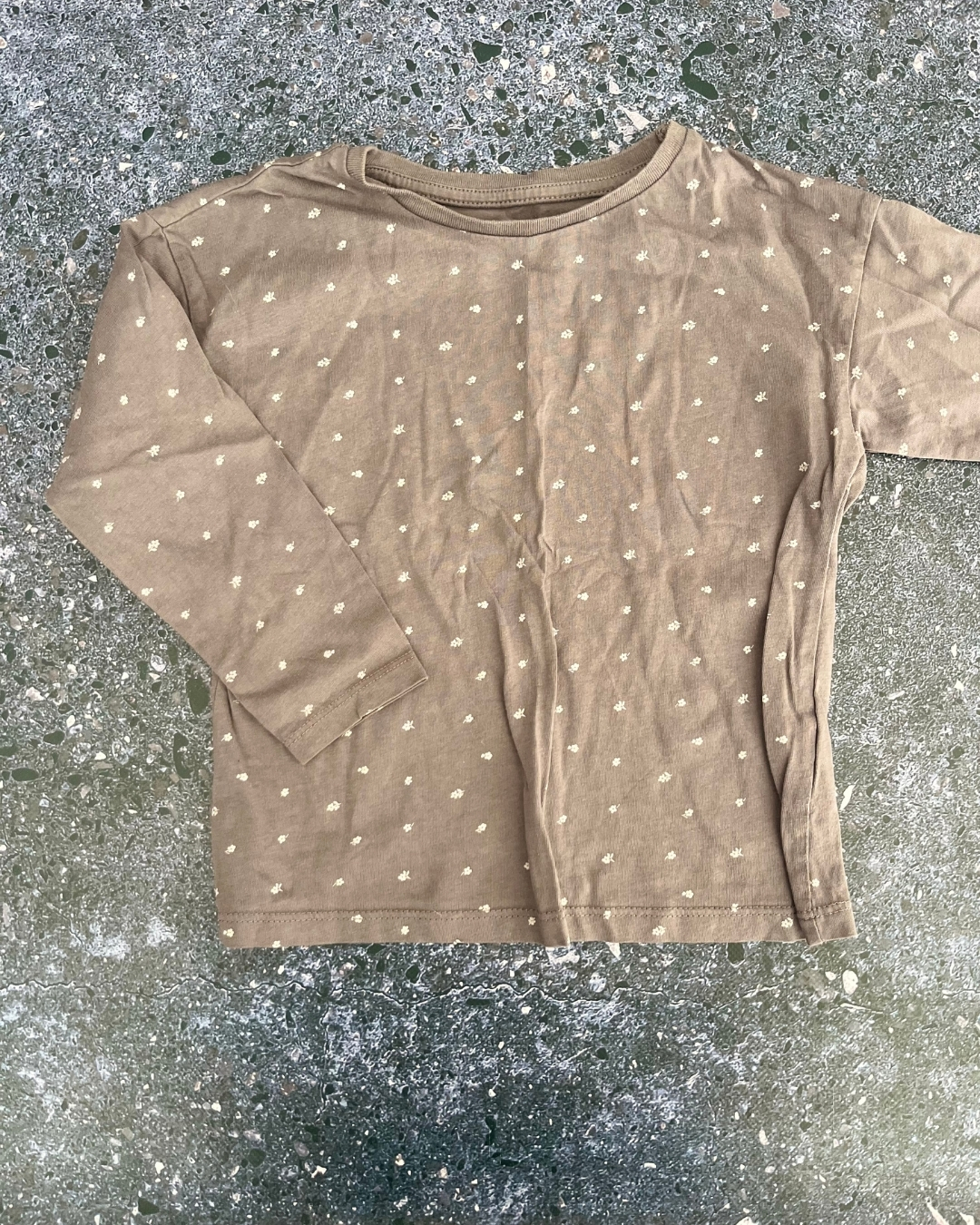 H&M grey long sleeve floral top 3/4Y