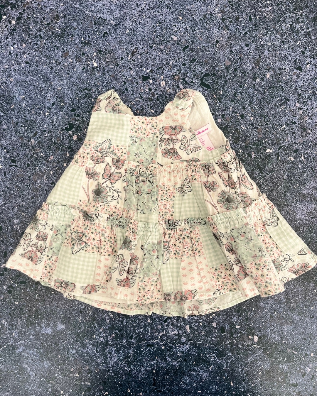 Tommy Bahamas checked butterfly top and grey shorts 2Y