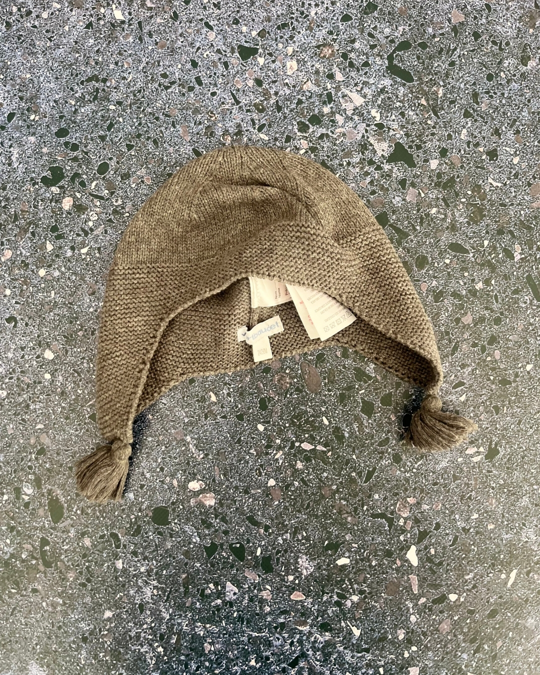 Vertbaudet grey knitted beanie 2/3Y