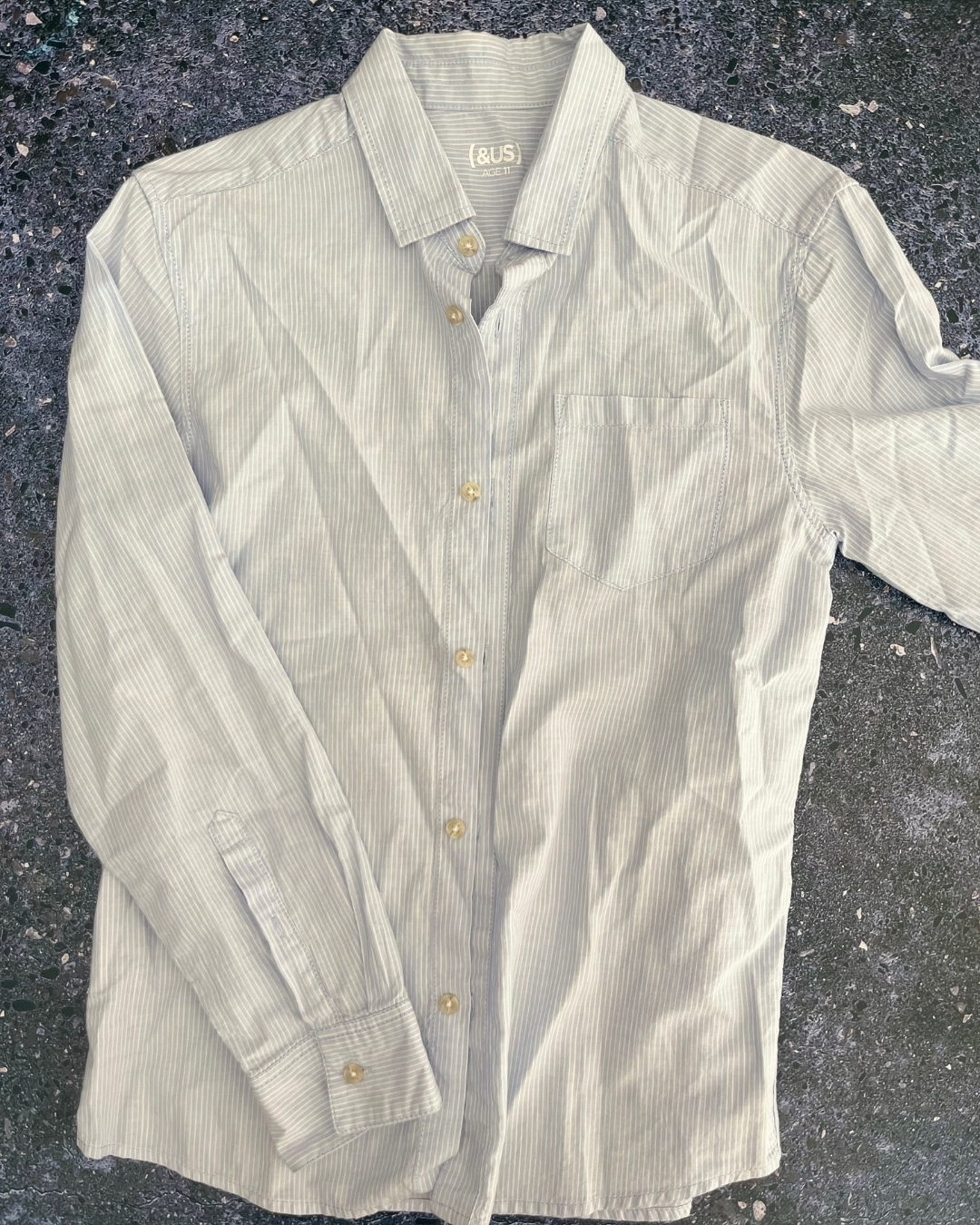 &US light blue striped collared shirt 11Y