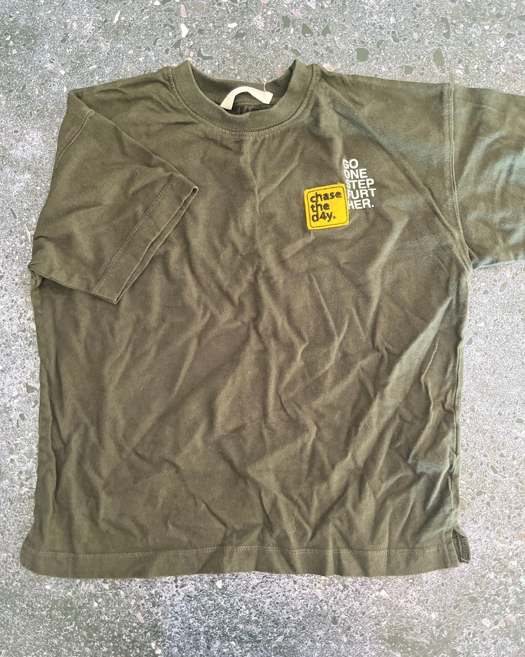 Zara green Chase the Day T-shirt 8/9Y