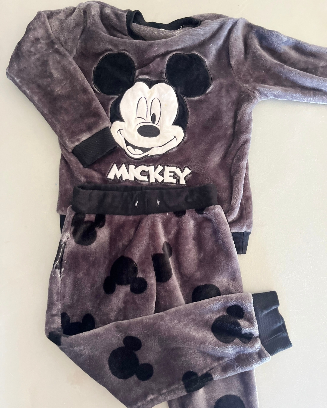 Disney black fleece Mickey Mouse pajama set 10Y