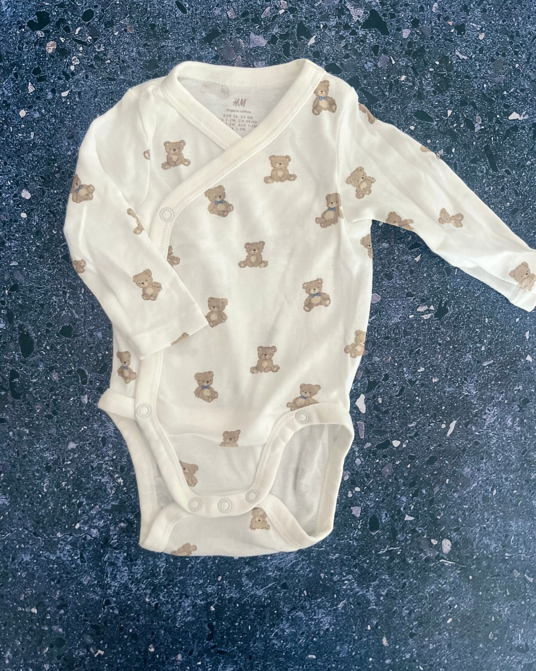 H&M white bear baby grow 1/2M