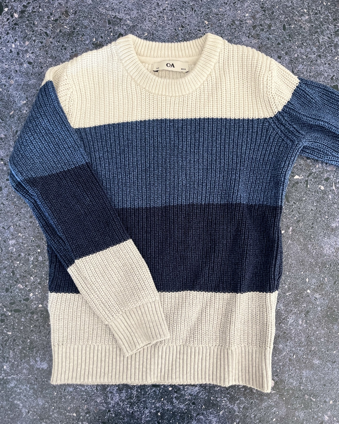 C&A blue and white striped knitted sweater 9/10Y