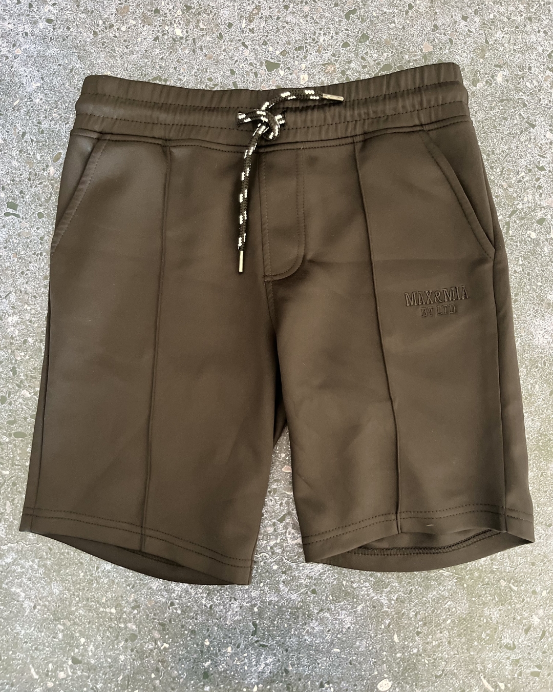 Max & Mia LTD black shorts 11/12Y