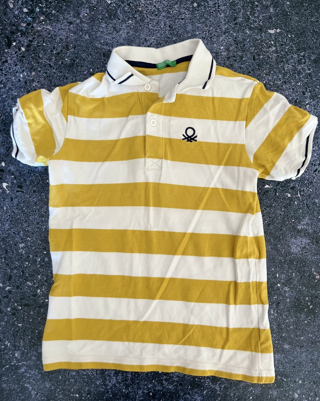 United Colors of Benetton yellow and white striped golfer 10/11Y
