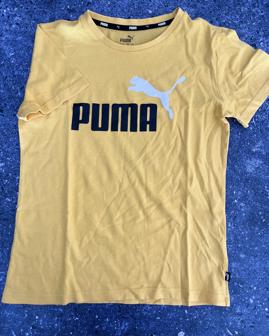 Puma yellow T-shirt 11/12Y