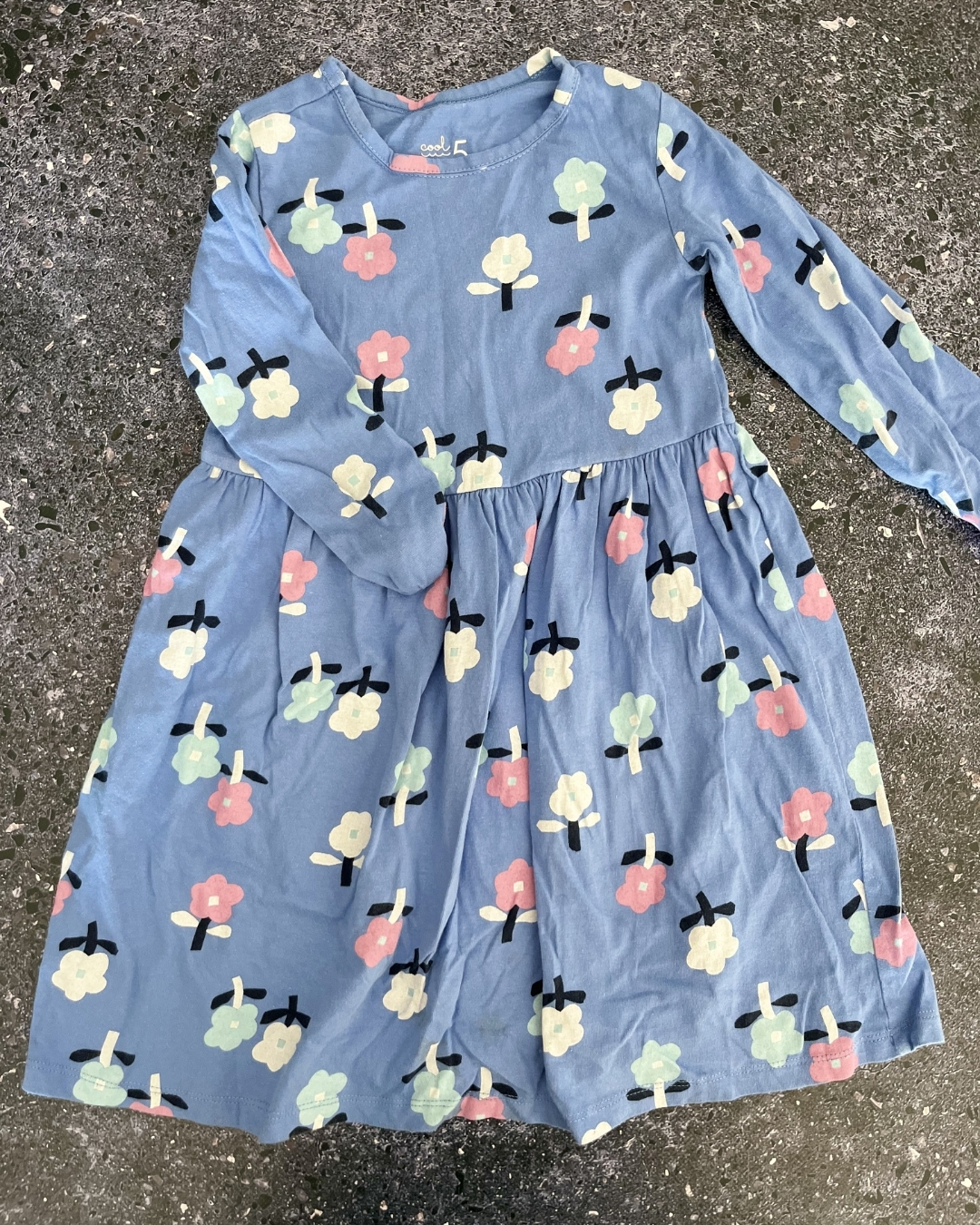 Woolworths blue floral dress 5Y