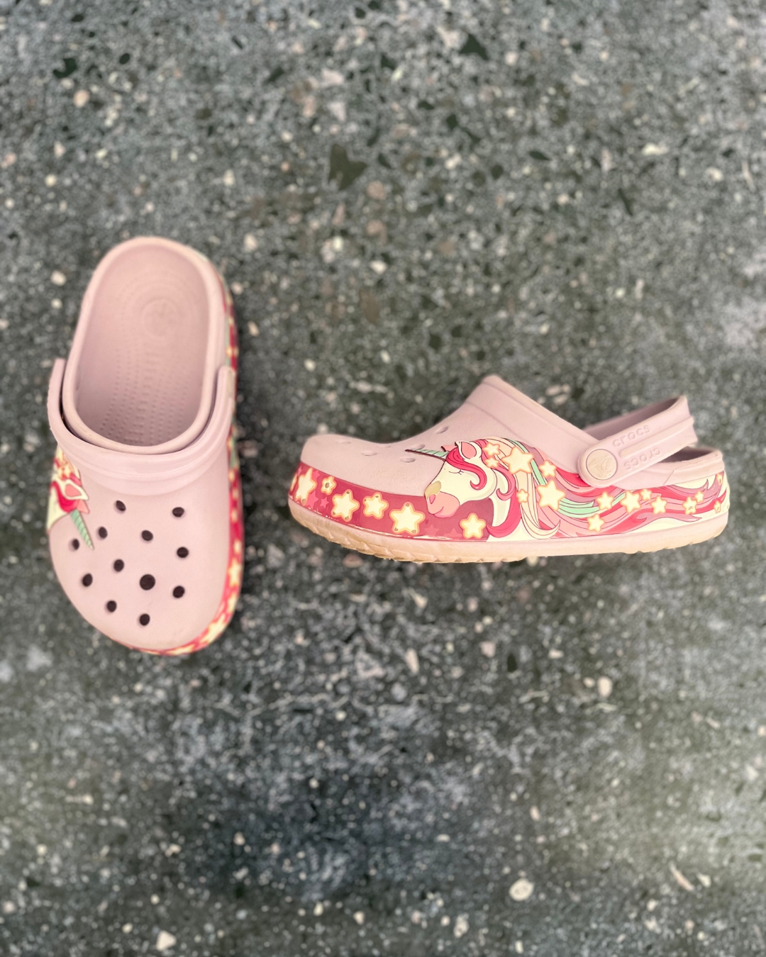 Crocs purple unicorn shoes Size 2 Adult