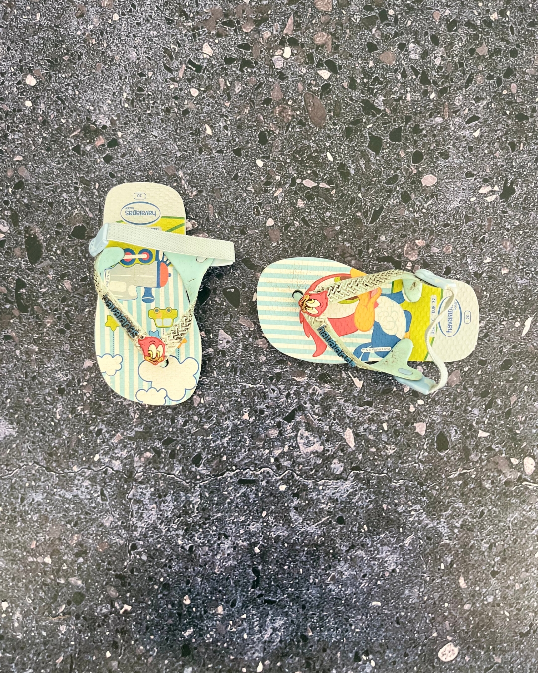 Havaianas blue train shoes Size 5