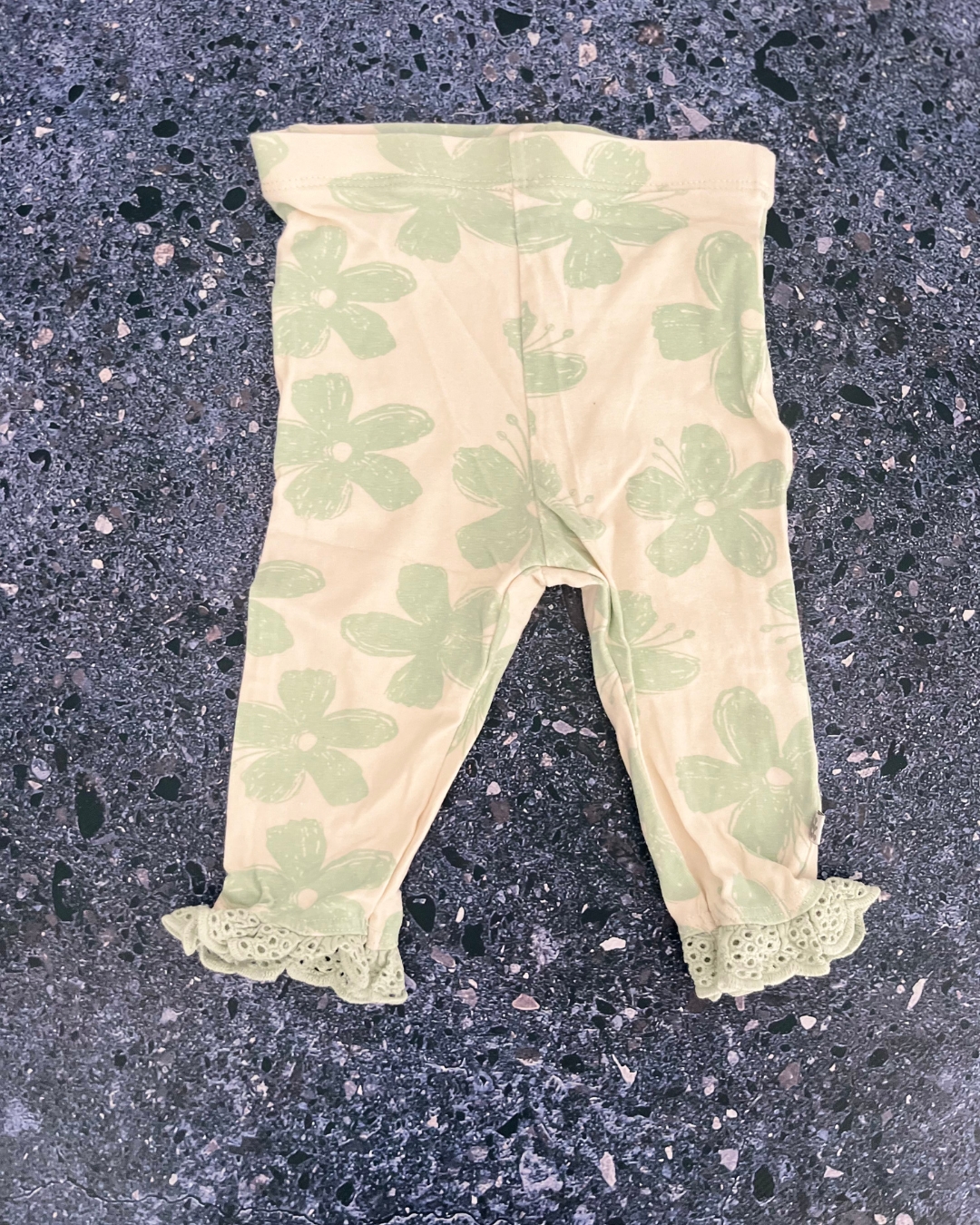 Woolworths beige floral pants 3/6M