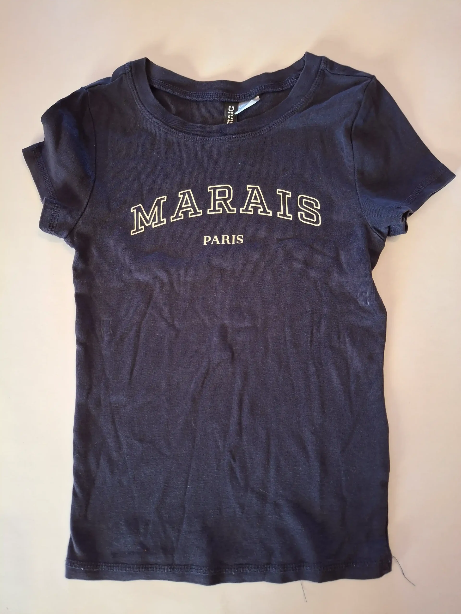 Navy T-shirt size XS