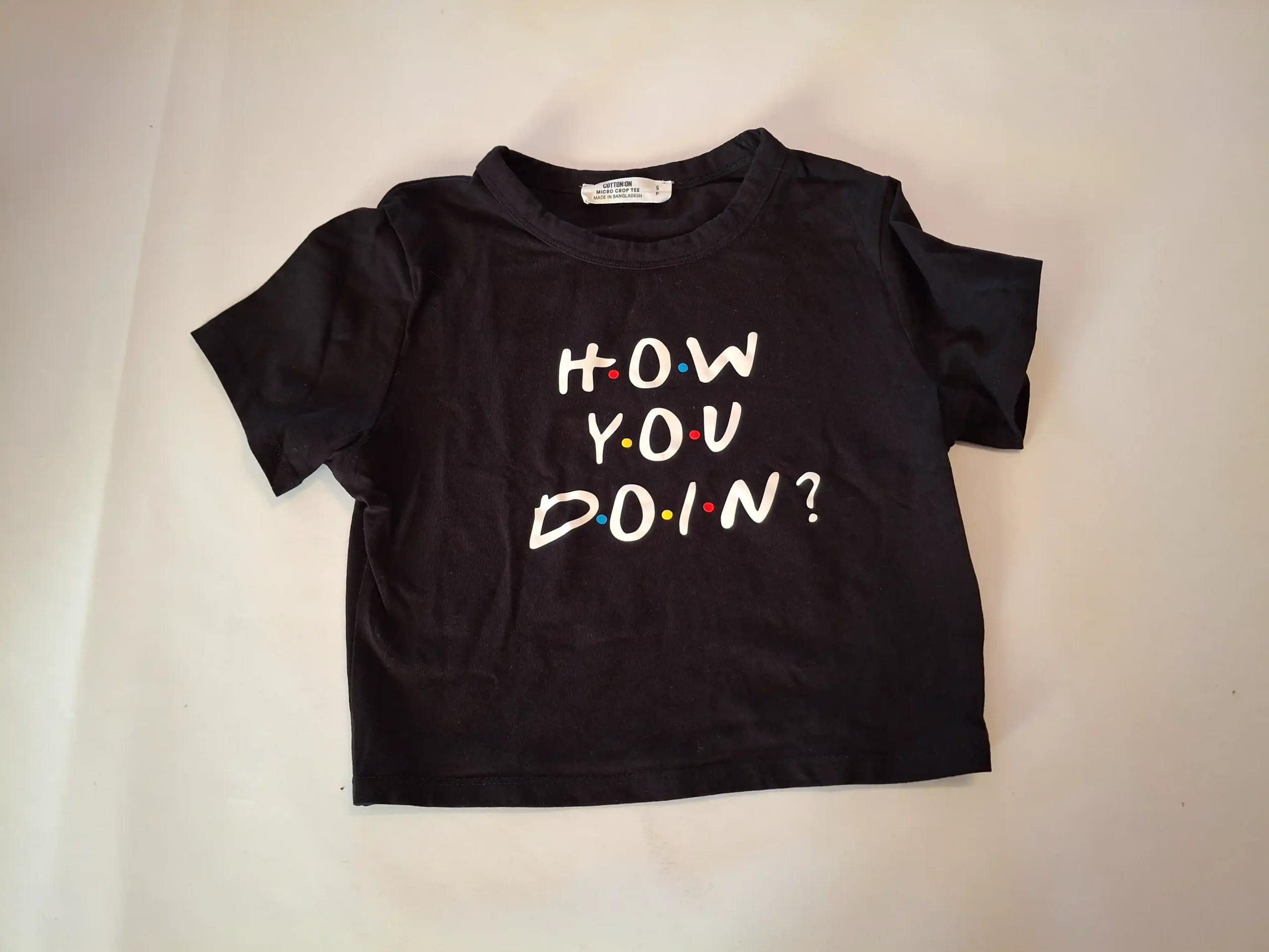 Black cropped T-shirt size S